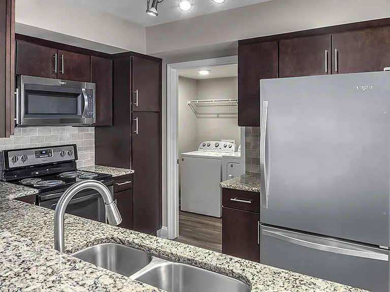 Camden Grandview — Photo 19