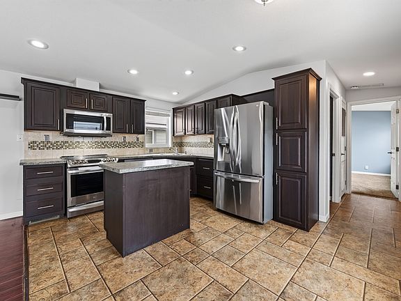 5th image of 1781 Ord Rd #13