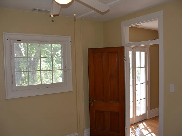681 E 5th Ave — Photo 28
