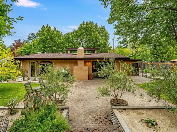 15551 Brookview Drive, Sonoma, CA 95476