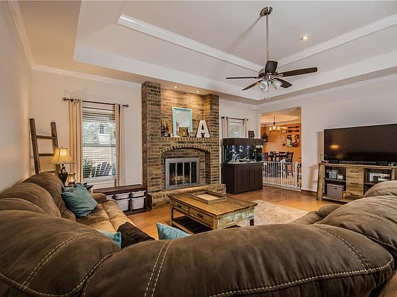 5th image of 6893 Hickory Hollow Ln
