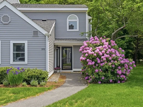 101 Tuckers Ln Unit 101, Hingham, MA 02043