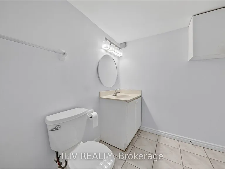 11 Leeswood Cres #BASEMENT — Photo 10