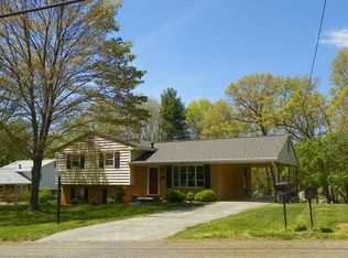 5057 Keithwood Dr SW, Roanoke, VA 24018