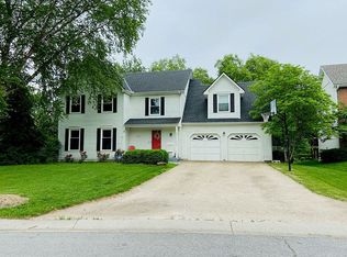 15201 W 83rd Ter, Lenexa, KS 66219