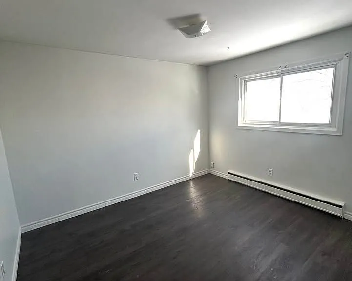 490 Stewart St #2 — Photo 5