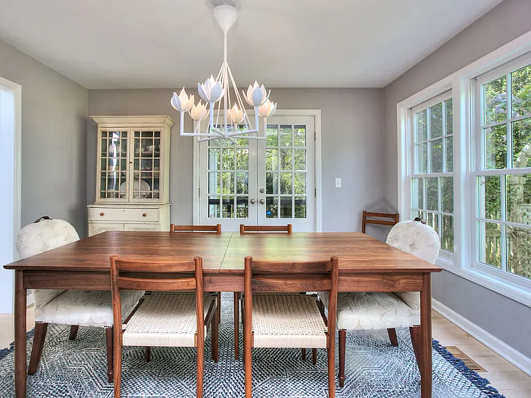 11 Treadwell Ave — Photo 9