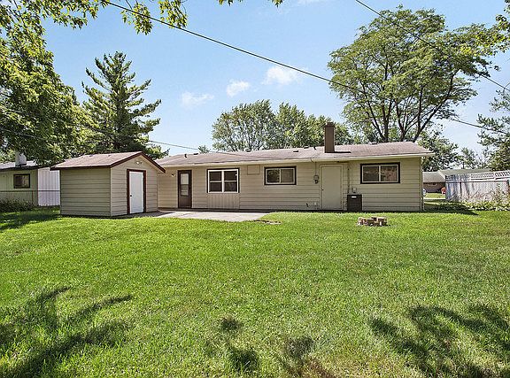 4th image of 10126 Hiawatha Trl