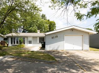 9115 N Plaza Dr, Northfield, OH 44067