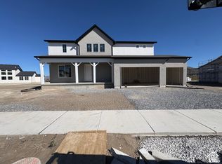 4952 N Granite Ln, Eagle Mountain, UT 84005