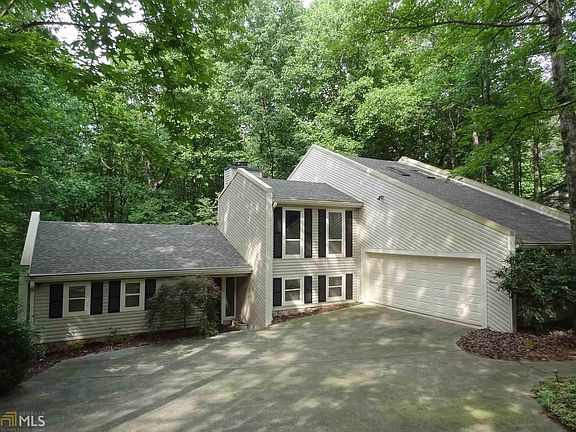 4th image of 110 Mount Shasta Ln
