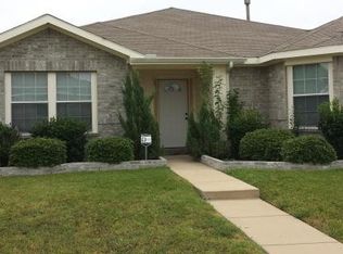 2704 Murphy Dr, Lancaster, TX 75134