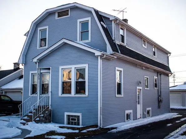 4256 Kolze Ave, Schiller Park, IL 60176