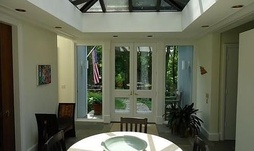 307 Joshuatown Rd. - Dining