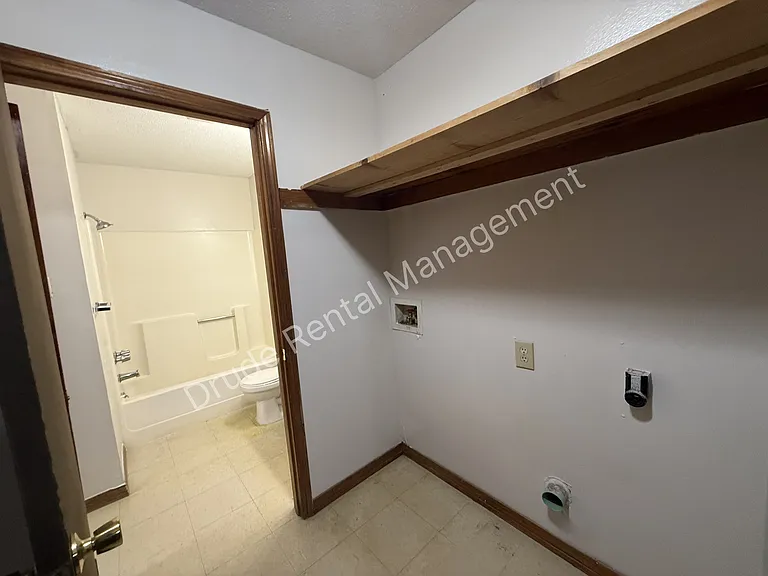 13368 Berry Bowl Rd — Photo 10