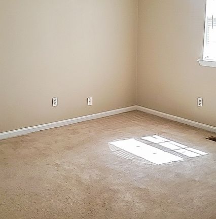 3rd image of 2044 Whaleyville Blvd