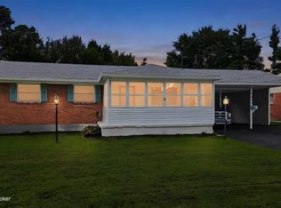 3613 Freedom Way, Louisville, KY 40229