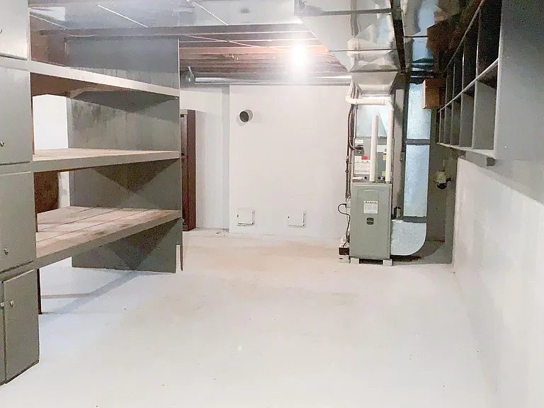 108 Tenney Ct — Photo 39