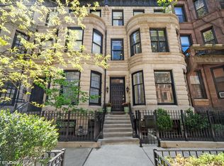 67 E Cedar St, Chicago, IL 60611