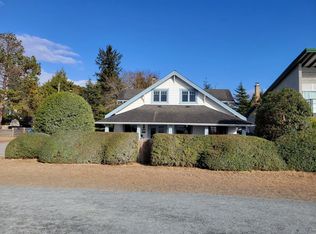 2878 Ohara Ln, Surrey, BC V4A 3E4