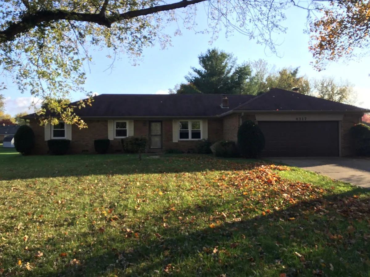4317 W Fairview Rd photo 1