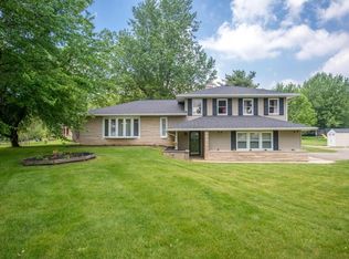 4664 Watkins Rd SW, Pataskala, OH 43062