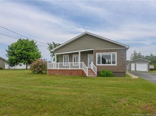 51 Chiasson Rd, Shippagan, NB E8S 3A7