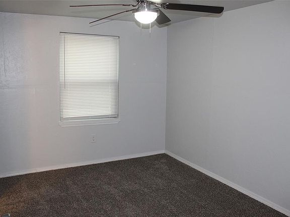 5th image of 218 S Dewey Ave