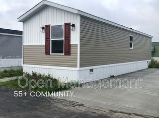 3000 Brookpark Rd Trailer R18, Cleveland, OH 44134