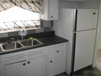 2nd image of 29 E New York Ave