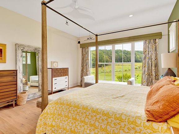 24th image of this home