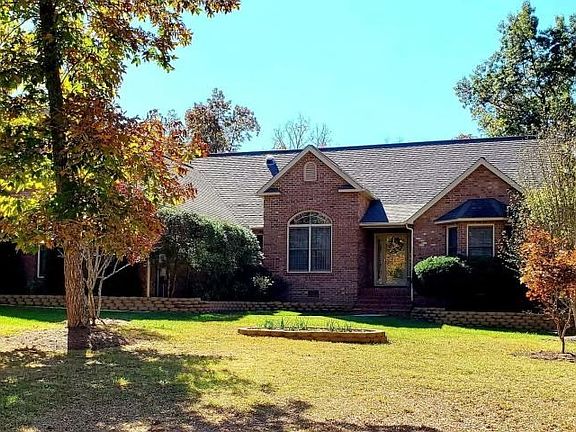 3rd image of 89 Black Oak Ln