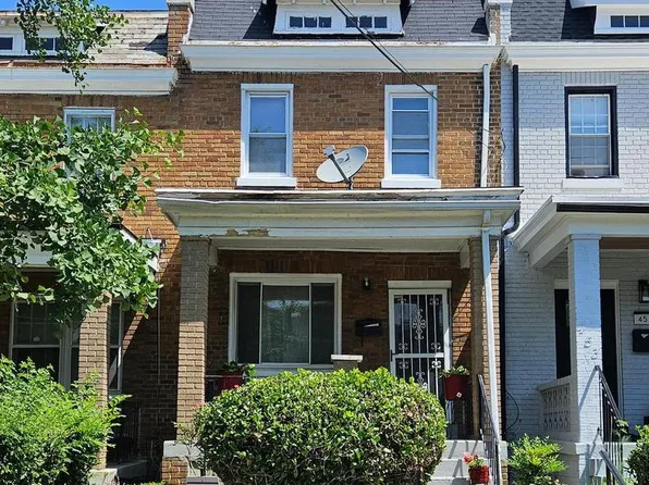 455 Delafield Pl NW, Washington, DC 20011