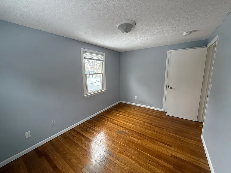 39 River St #F — Photo 15
