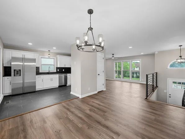 2161 Amadeus Dr, Clarksville, TN 37040