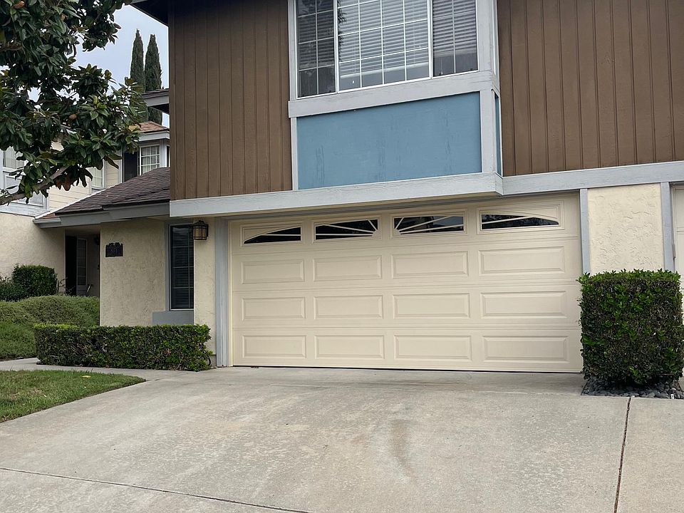1st image of 8071 Mission Vista Dr