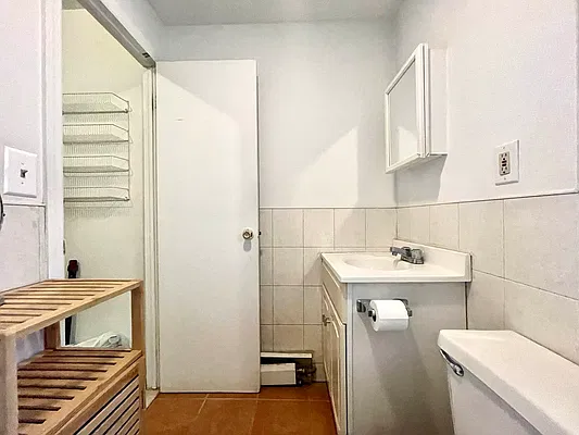 Rented by Metropolitan Property Group | media 9