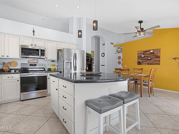 5th image of 15428 S 15TH Avenue
