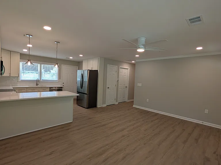 540 Stell Rd — Photo 5