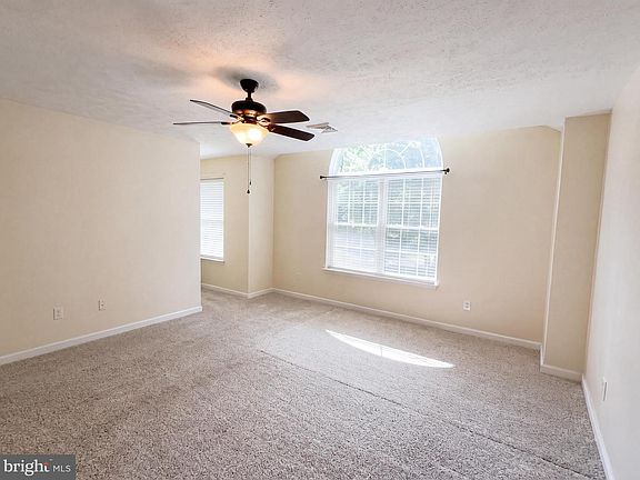4th image of 814 Clearview Dr