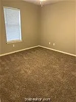 2510 Hickory Dr — Photo 32