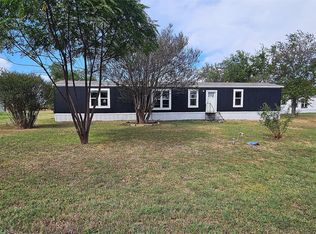 202 W 6th St, Thornton, TX 76687
