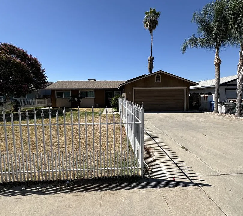 1737 W Buena Vista Ave