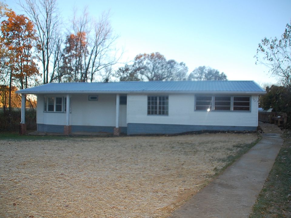 1st image of 126 S Side Dr