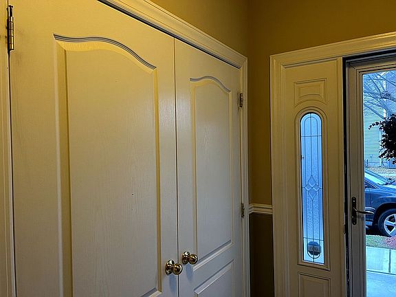 Entry Double Closet
