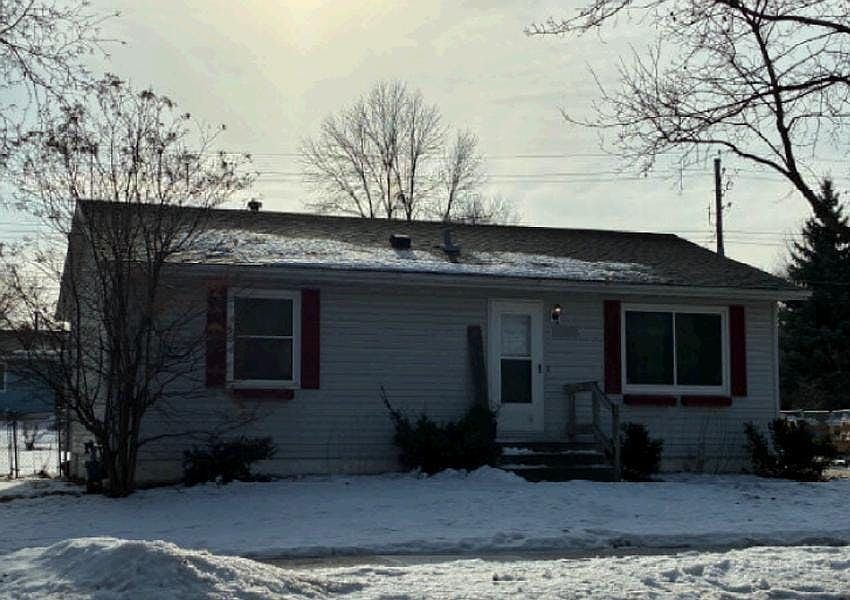 1st image of 2038 44th St NW