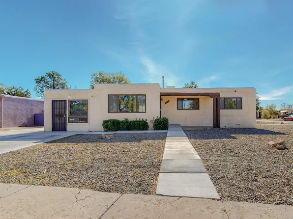 3802 Veranda Rd NE, Albuquerque, NM 87110