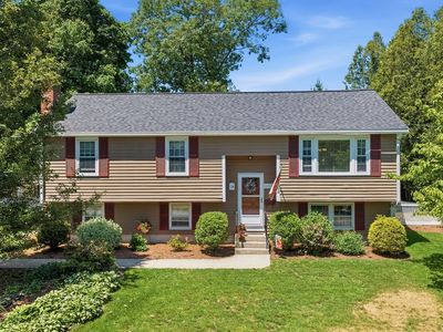 22 Lindale Ave, Weymouth, MA, 02191