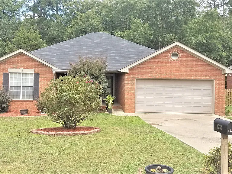 4532 Country Glen Cir — Photo 1