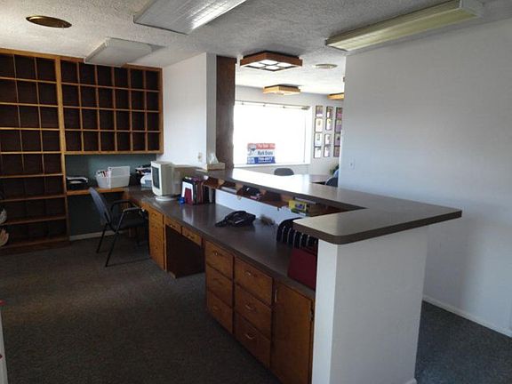 5th image of 220 Ash St